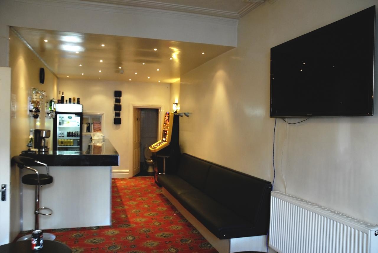 Hazelwood Group Hotel Блекпул Екстериор снимка